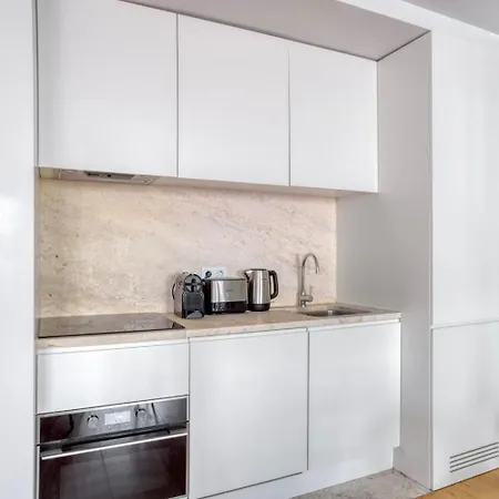 Luxury In Baixa De For 6 People * 리스본